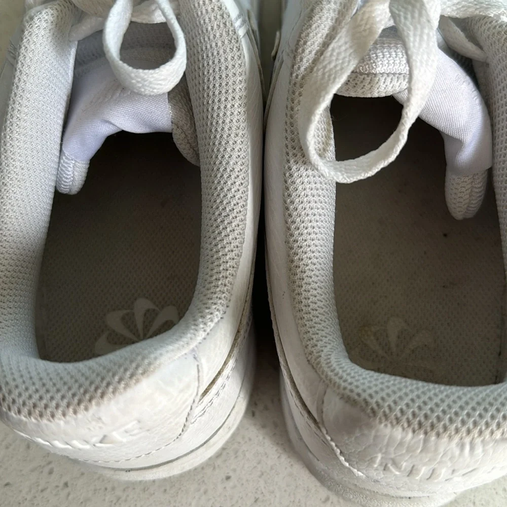 🍍 Nike Air Force 1 Low Men's White on White Size 8.5M Leather🍍